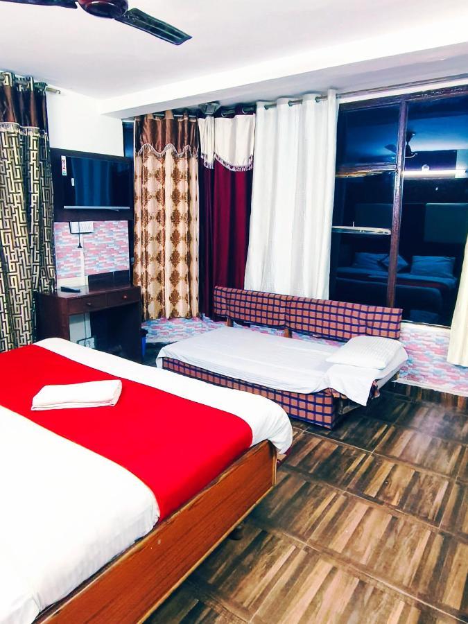 Hotel Holiday Plaza Dalhousie - Near Ghandhi Chowk Mall Road Dış mekan fotoğraf